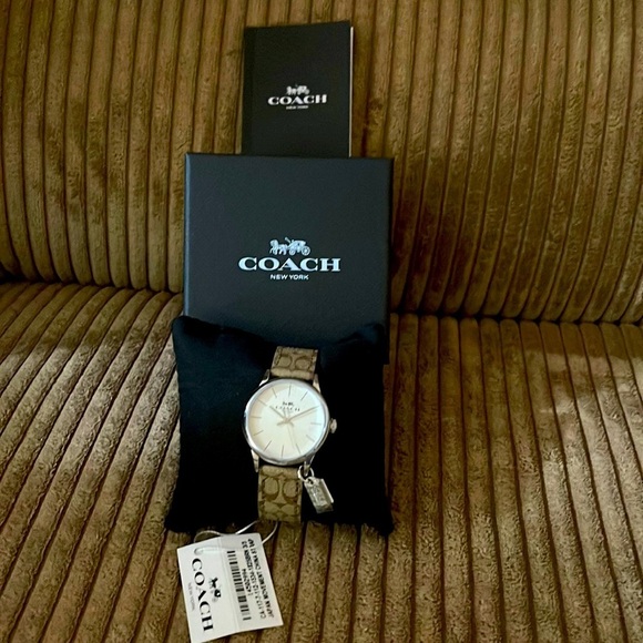 Coach watch for women - Picture 1 of 8